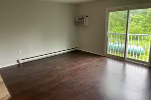 22 Mercury Dr, Londonderry, NH 03053 - Photo 4