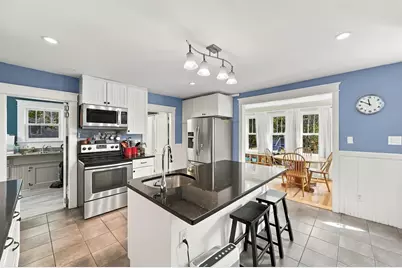 49 Fairmount Street, Nashua, NH 03064 - Photo 6