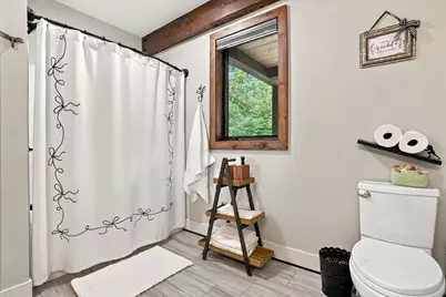 237 Middle Route, Belmont, NH 03220 - Photo 28