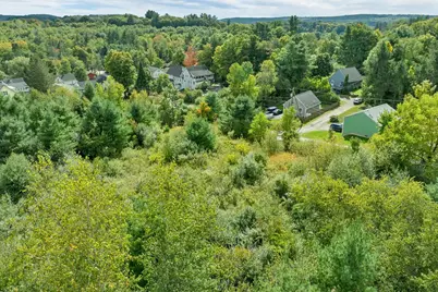 15 Jocelyn Lane, Tilton, NH 03276 - Photo 12