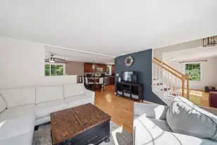 93 Highland St, Candia, NH 03034 - Photo 4