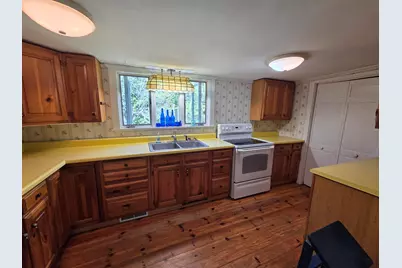 382 Cardigan Mountain Road, Orange, NH 03741 - Photo 10