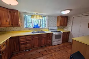382 Cardigan Mountain Rd, Orange, NH 03741 - Photo 10