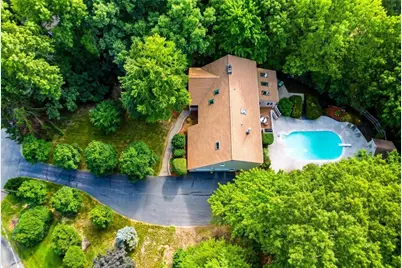 35 Hyacinth Drive, Nashua, NH 03062 - Photo 8