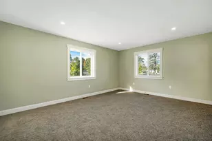 12 Lacourse St, Plymouth, NH 03264 - Photo 12