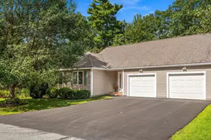 39 Forrest St, Hampstead, NH 03826 - Photo 1
