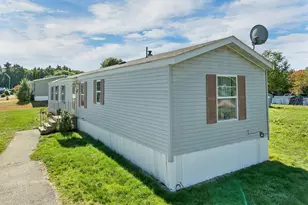 26 Goldrush Ln, Rochester, NH 03868 - Photo 2