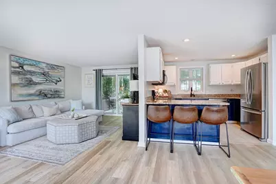 28 Alderwood Drive, Stratham, NH 03885 - Photo 2