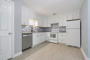 2 Northbrook Dr, Manchester, NH 03102 - Photo 6