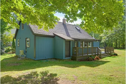 195 Pleasant Street, Epping, NH 03042 - Photo 6