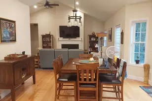 81 Bentley Wy, Manchester, NH 03102 - Photo 10