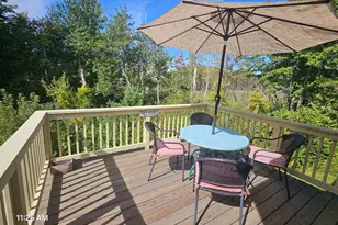 81 Bentley Wy, Manchester, NH 03102 - Photo 6