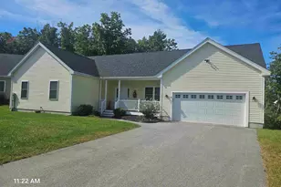 81 Bentley Wy, Manchester, NH 03102 - Photo 1