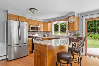 12 Parker Drive, Nashua, NH 03062 - Photo 4