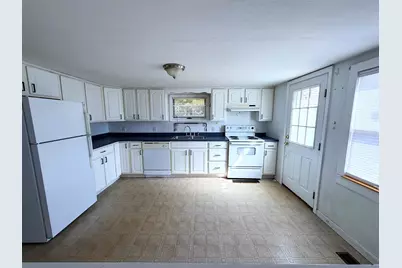 6 Ellswick Street, Somersworth, NH 03878 - Photo 14