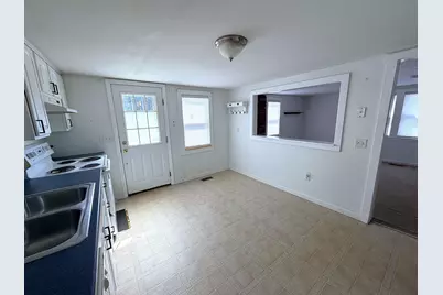 6 Ellswick Street, Somersworth, NH 03878 - Photo 10