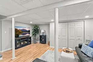 107 Franklin St Ext, Derry, NH 03038 - Photo 30