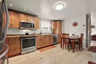 36 E Glenwood St, Nashua, NH 03060 - Photo 16