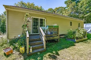 333 Ridge Rd, Farmington, NH 03835 - Photo 6