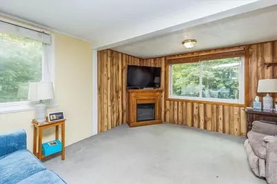 9 Beaver Lake Road, Derry, NH 03038 - Photo 12