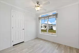 29 Lowell Rd, Salem, NH 03079 - Photo 14
