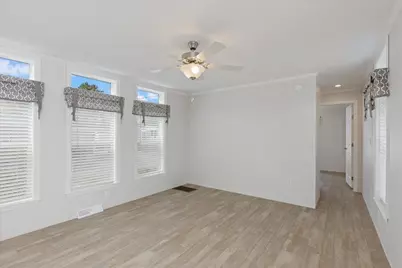 29 Lowell Road #25, Salem, NH 03079 - Photo 8