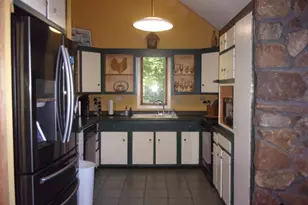 68 Taylor Dr, Campton, NH 03223 - Photo 12