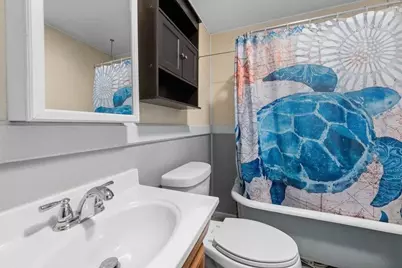 272 Lake Avenue, Manchester, NH 03103 - Photo 10