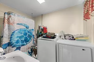 272 Lake Ave, Manchester, NH 03103 - Photo 12