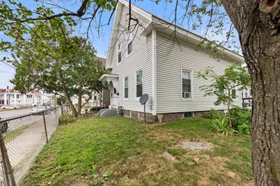 272 Lake Avenue, Manchester, NH 03103 - Photo 1