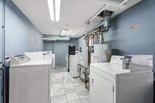 90 Fleet St, Portsmouth, NH 03801 - Photo 48