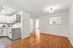 90 Fleet St, Portsmouth, NH 03801 - Photo 20