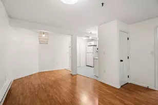 90 Fleet St, Portsmouth, NH 03801 - Photo 14