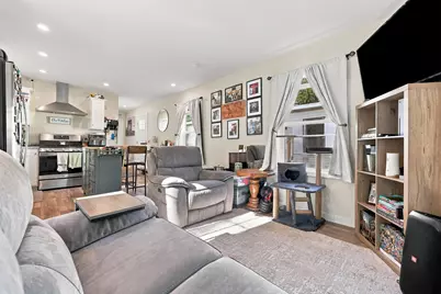 1338 Woodbury Avenue #10, Portsmouth, NH 03801 - Photo 4