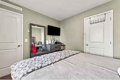 1338 Woodbury Avenue #10, Portsmouth, NH 03801 - Photo 12