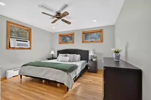 39 Oak St, Rochester, NH 03839 - Photo 12