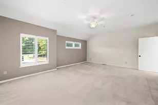 18 Ironwood Ln, Atkinson, NH 03811 - Photo 12