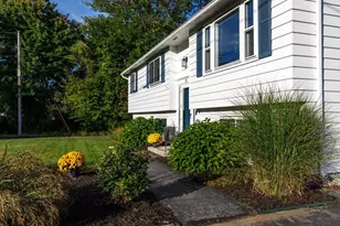 51 Lebel Ave, Manchester, NH 03103 - Photo 4