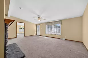 2 Freedom Dr, Dover, NH 03820 - Photo 8