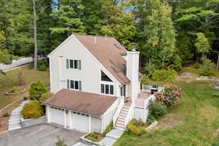 8 Homestead Dr, Raymond, NH 03077 - Photo 2