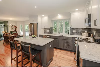 209 Tennyson Drive, Manchester, NH 03104 - Photo 8