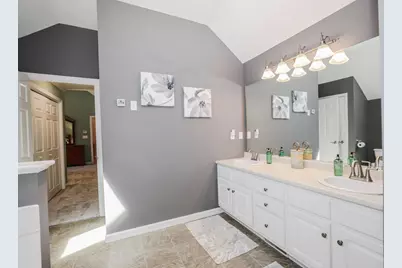 209 Tennyson Drive, Manchester, NH 03104 - Photo 38