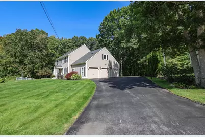 209 Tennyson Drive, Manchester, NH 03104 - Photo 4