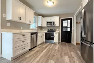 67 Lafayette St, Laconia, NH 03246 - Photo 2