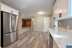 67 Lafayette St, Laconia, NH 03246 - Photo 8