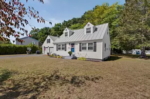 101 Manor Rd, Concord, NH 03303 - Photo 2