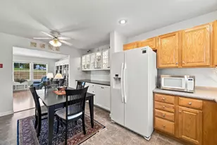 220 Belknap Dr, Pembroke, NH 03275 - Photo 10