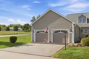 220 Belknap Dr, Pembroke, NH 03275 - Photo 1