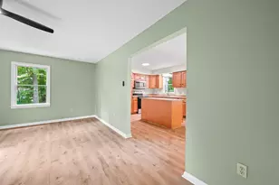 24 Fairview Ave, Conway, NH 03818 - Photo 22