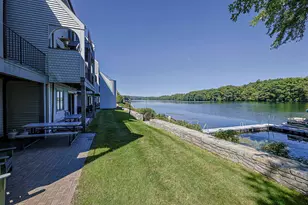 33 River Front Dr, Manchester, NH 03102 - Photo 1